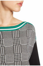 Dog Tooth Check Sweater
