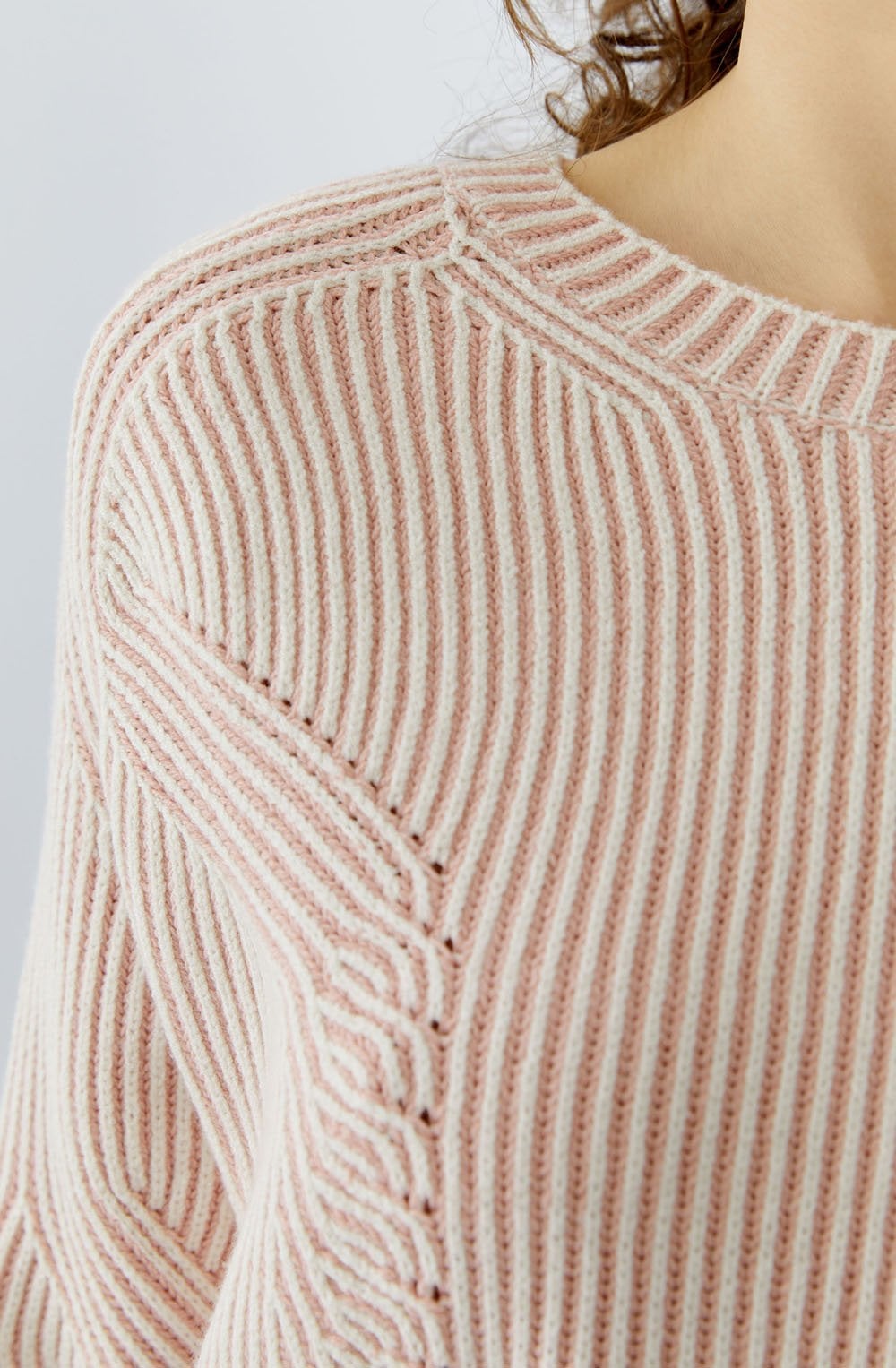 Dusty Rose and White Patterned Knit Jumper