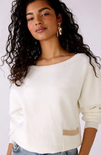 Fine Knit Jumper with Delicate Checked Back Design