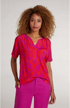 Floral Contrasting Print Top