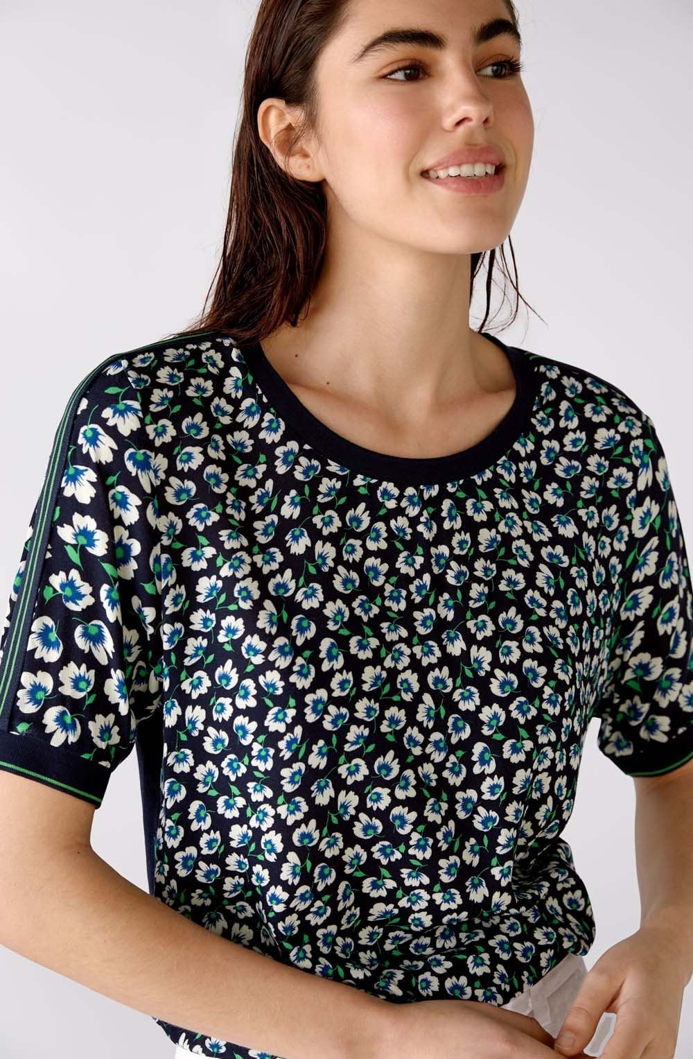 Floral Design Silky T shirt