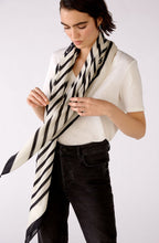 Geometric Print Scarf