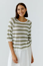 Green and White Linen Sleeve Pullover