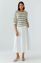 Green and White Linen Sleeve Pullover