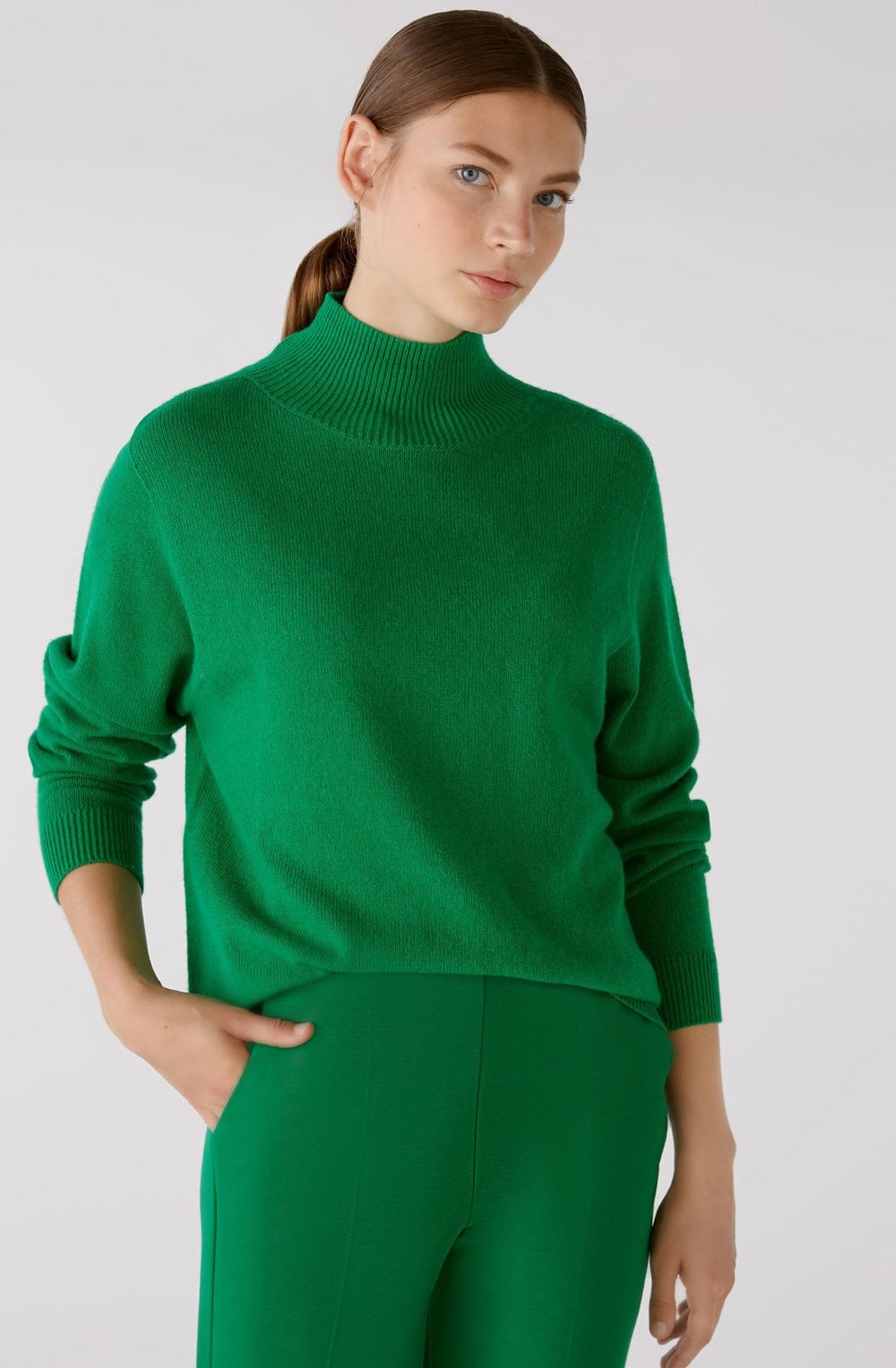 Green High Neck Seamless Jumper