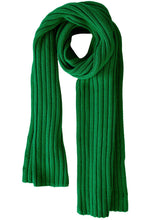 Green Ribbed Knit Scarf