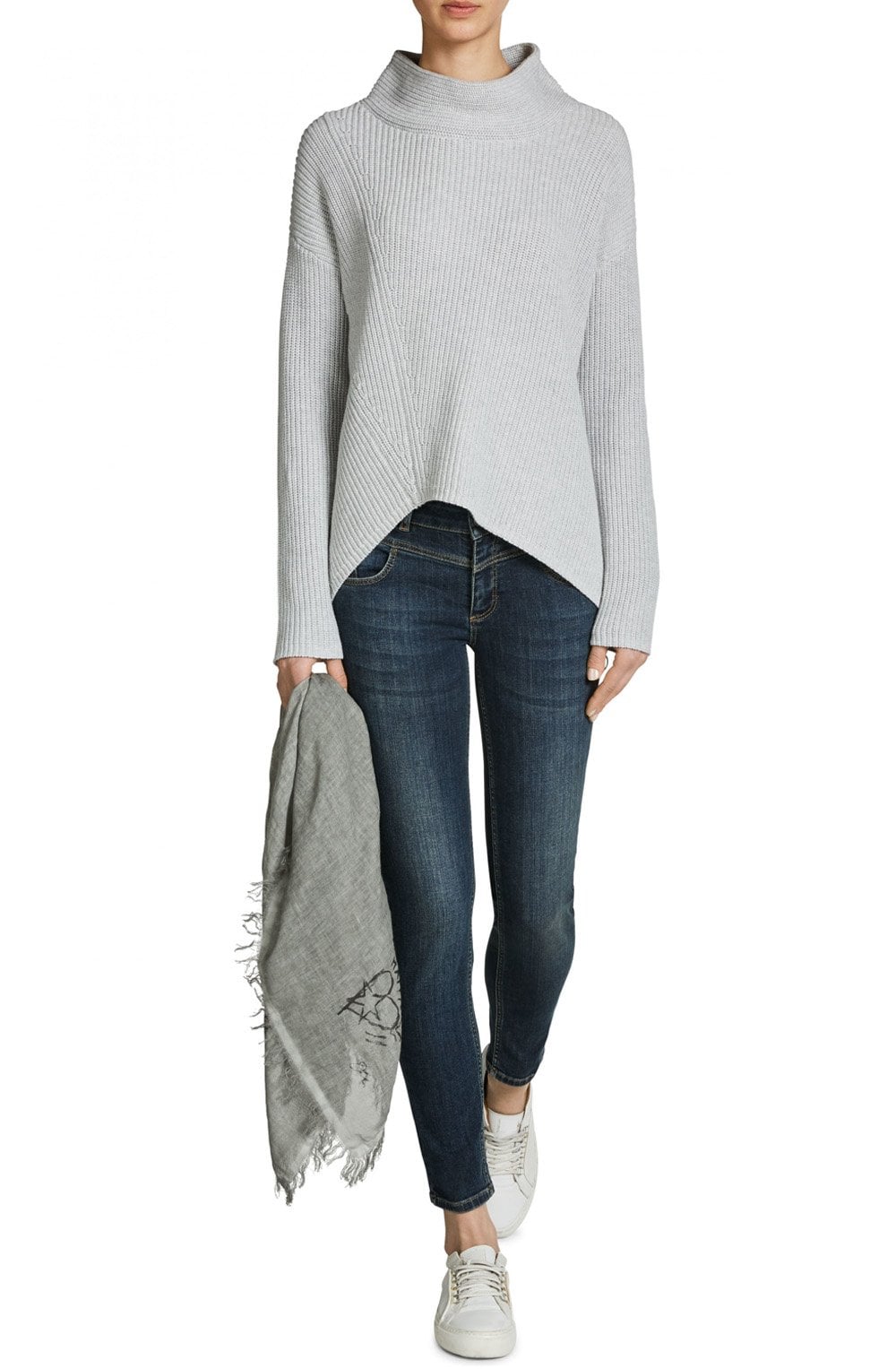 Grey Chunky Ribbed Knit Sweater
