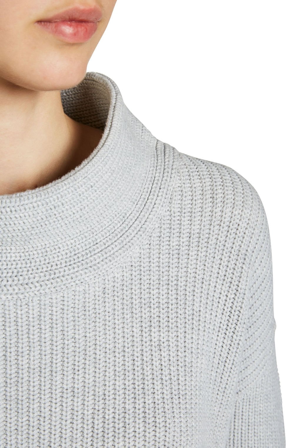 Grey Chunky Ribbed Knit Sweater
