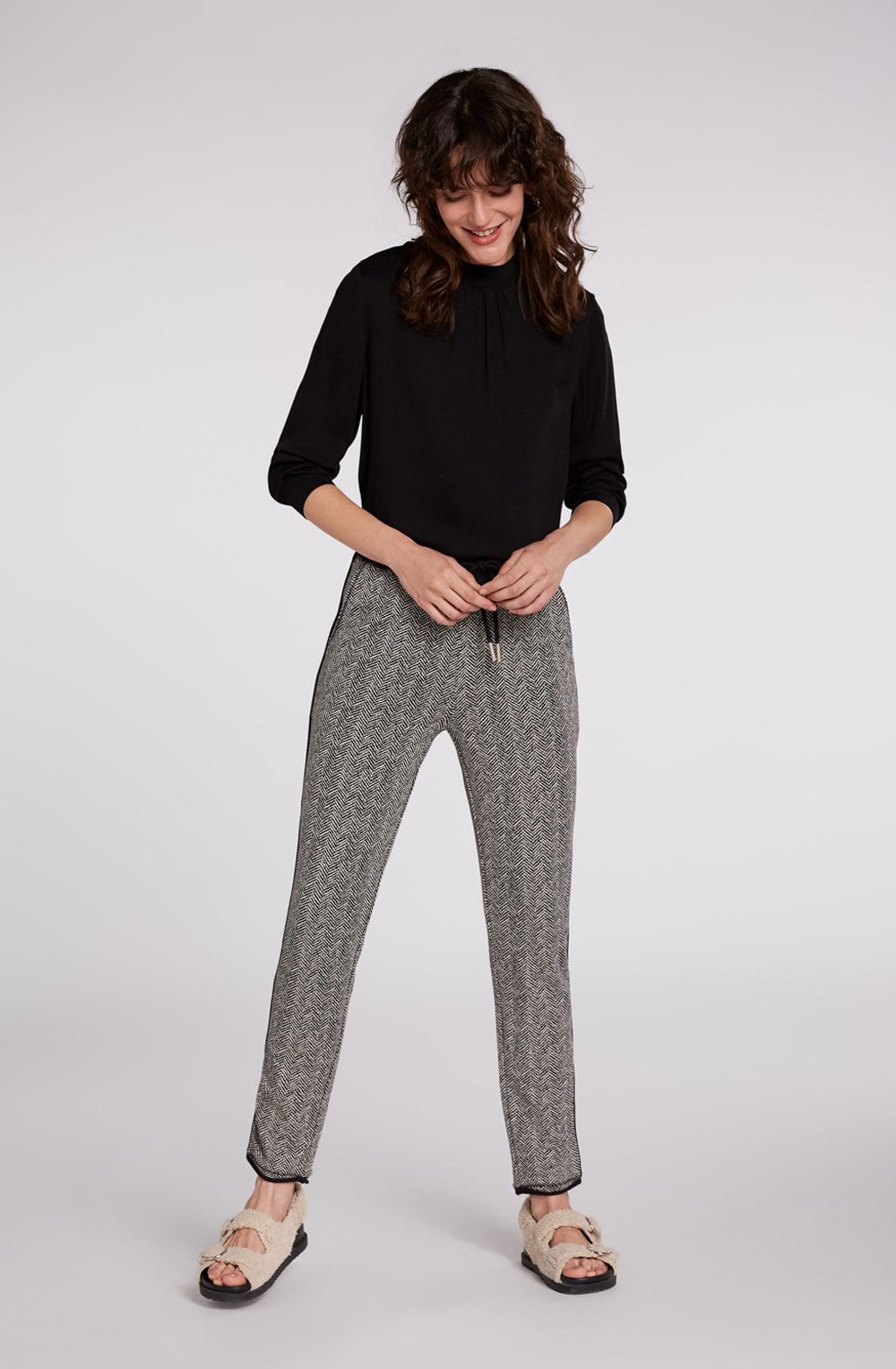 Herringbone Print Trouser