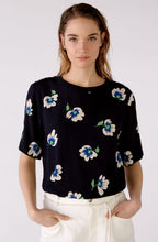 Large Floral Design Relaxed Blouse