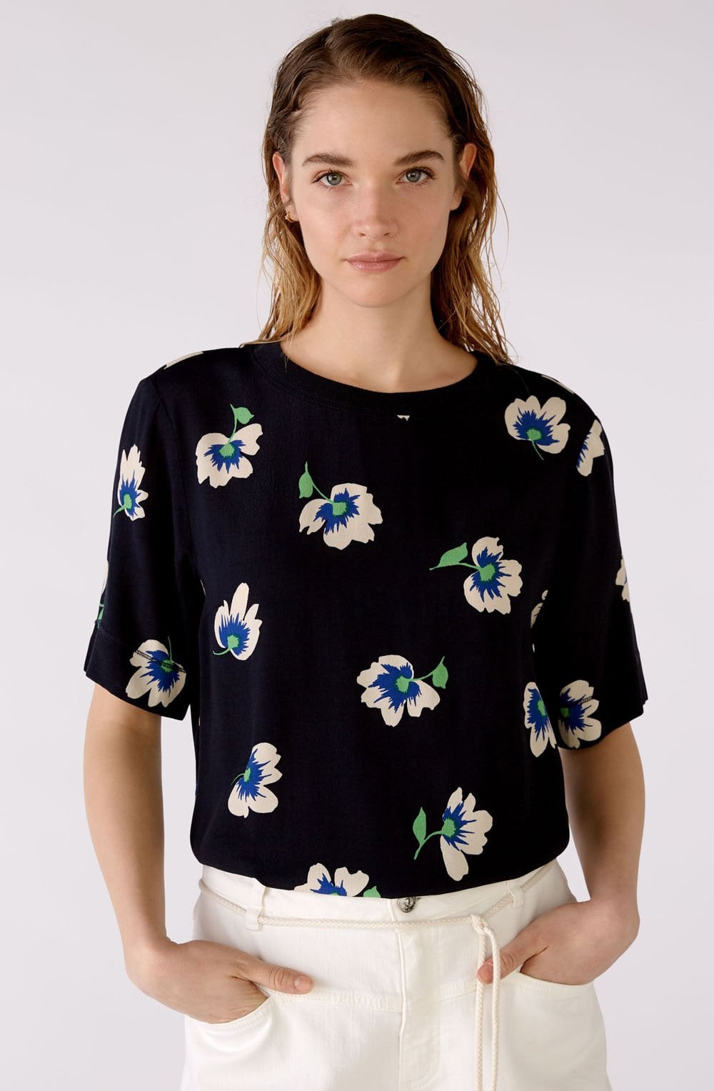 Large Floral Design Relaxed Blouse