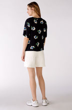 Large Floral Design Relaxed Blouse