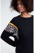 Leopard Print Detailed Jumper