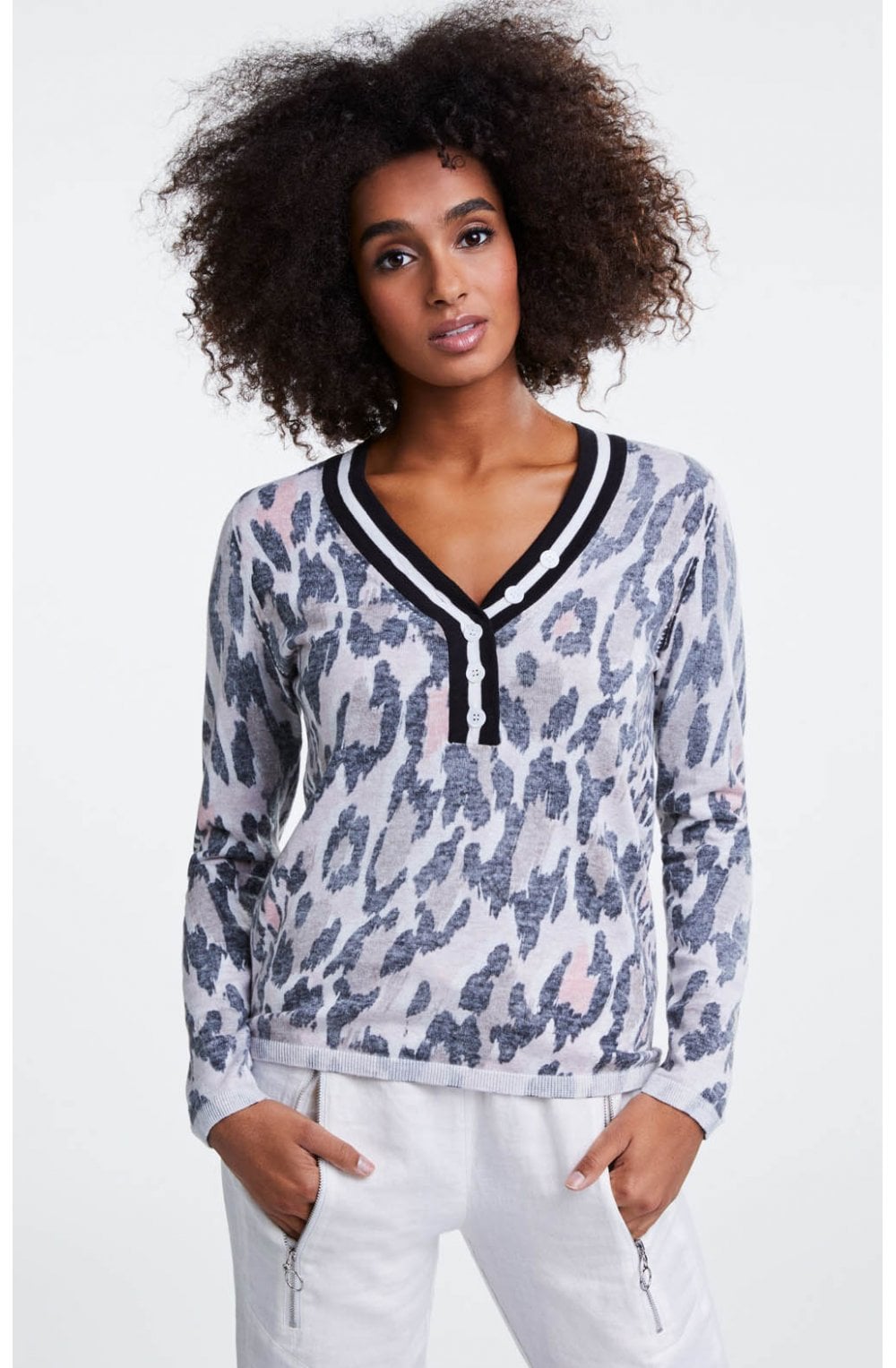 Leopard Print Fine Knit Jumper