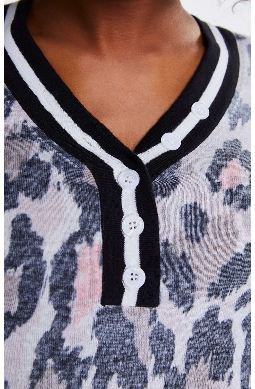 Leopard Print Fine Knit Jumper