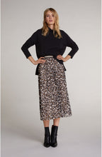 Leopard Print Pleated Skirt