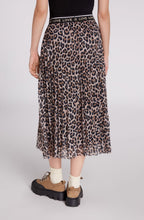 Leopard Print Pleated Skirt