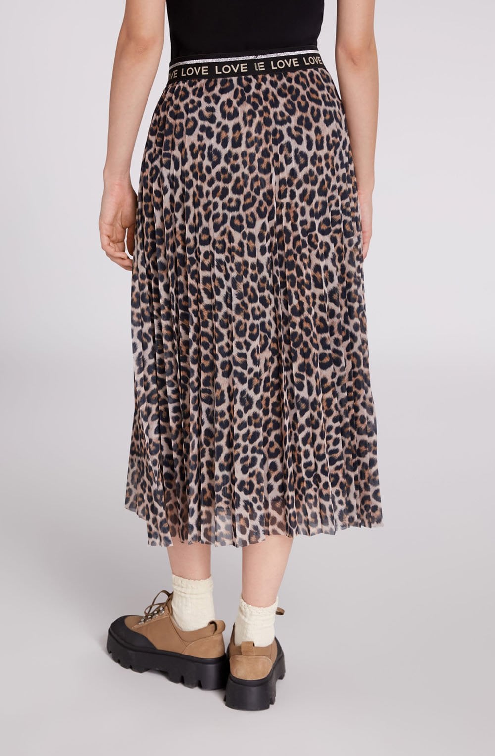 Leopard Print Pleated Skirt