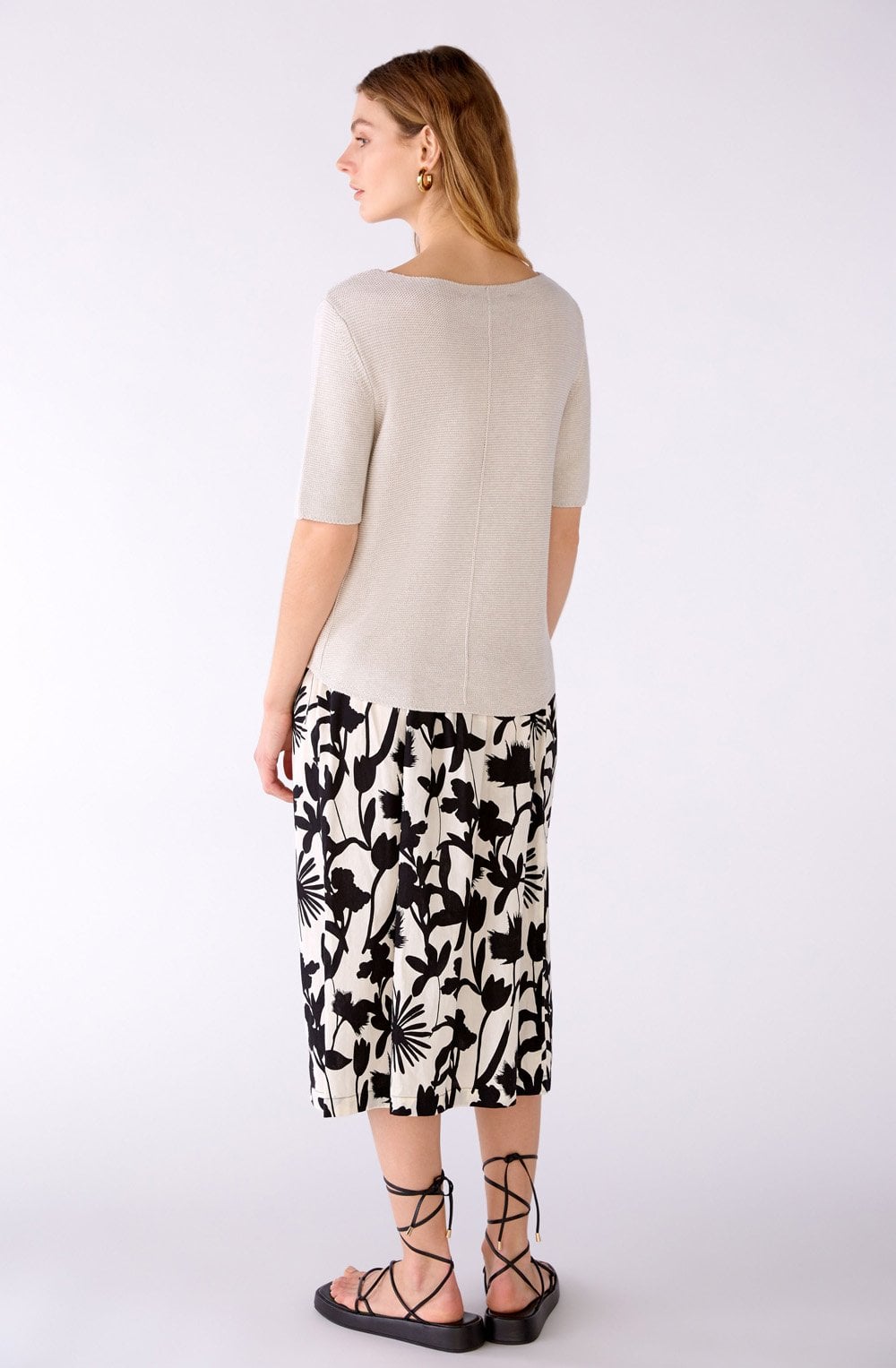 Light Beige Fine Knit Short Sleeved Sweater
