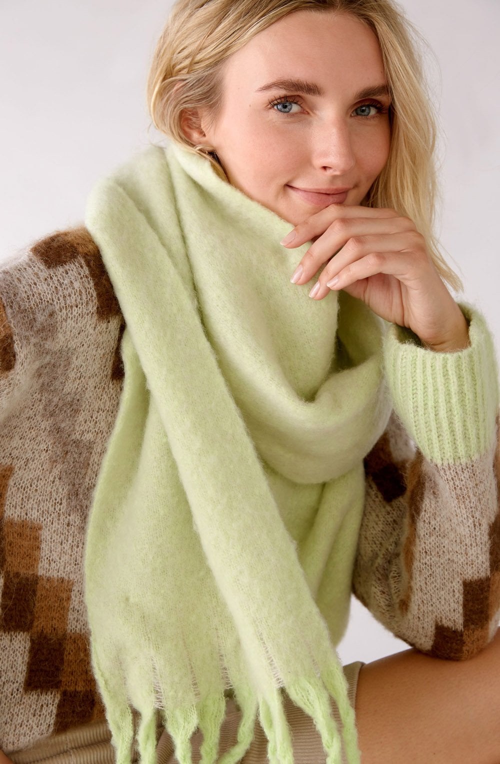 Light Green Soft Chunky Scarf