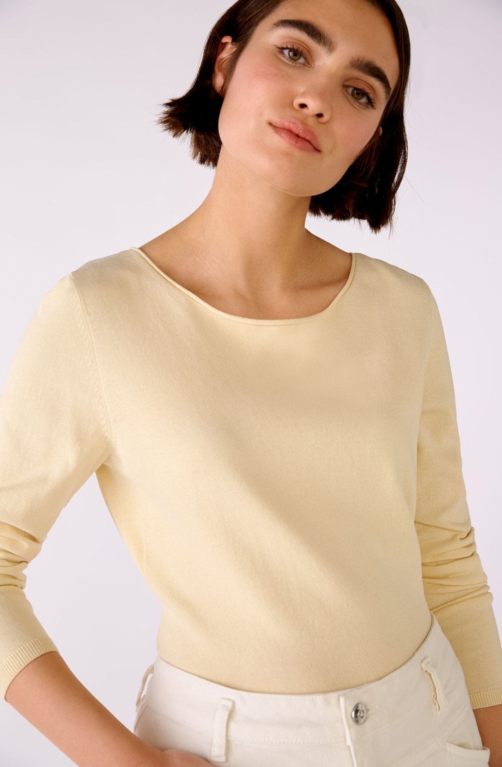 Light Yellow Fine Knit Delicate Jumper