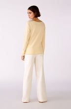 Light Yellow Fine Knit Delicate Jumper