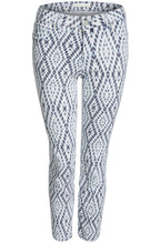 Patterned Baxtor Jeggings