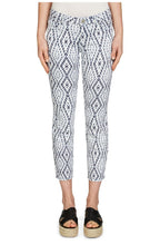 Patterned Baxtor Jeggings