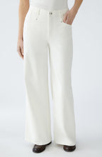 Pristine High Rise Wide Leg Jeans