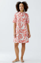 Red and White Seaside Collared Shift Dress