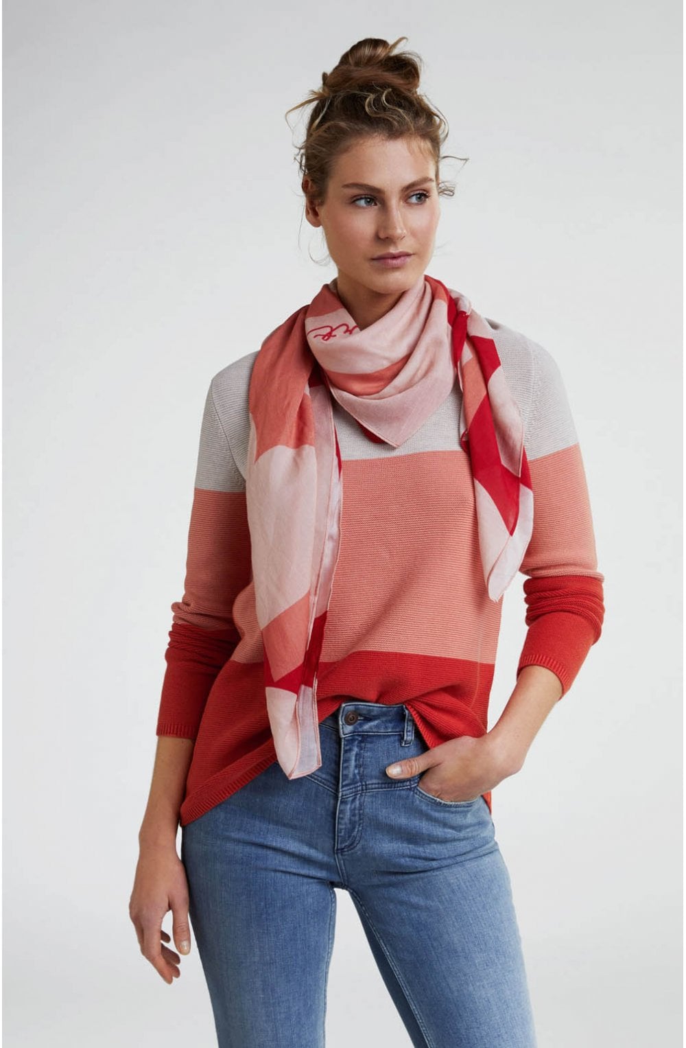 Red Heart Print Scarf