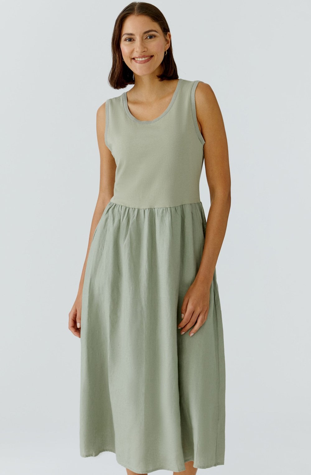 Seagrass Sleeveless Midi Dress