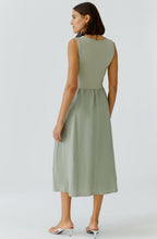 Seagrass Sleeveless Midi Dress