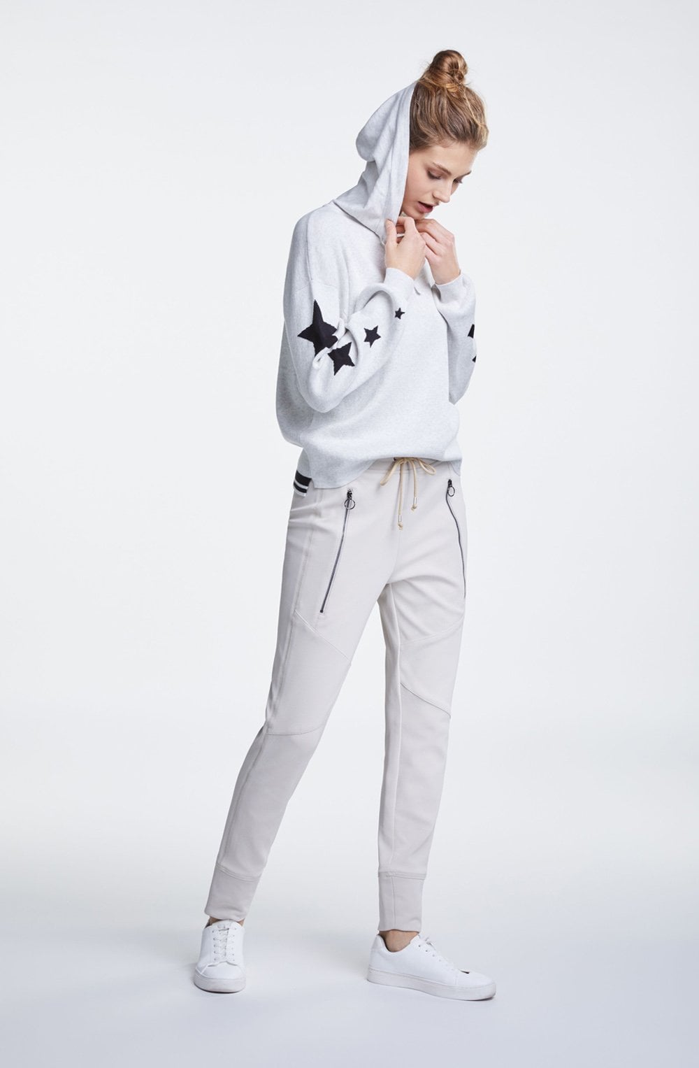 Star Design Hooded Sweater