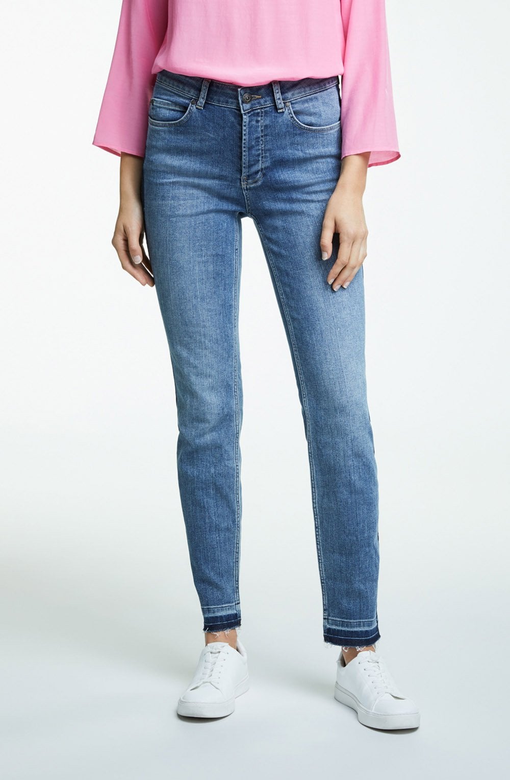 Star Detailed Denim Jeans