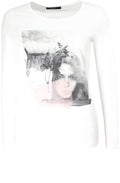 Striking Face Design Top