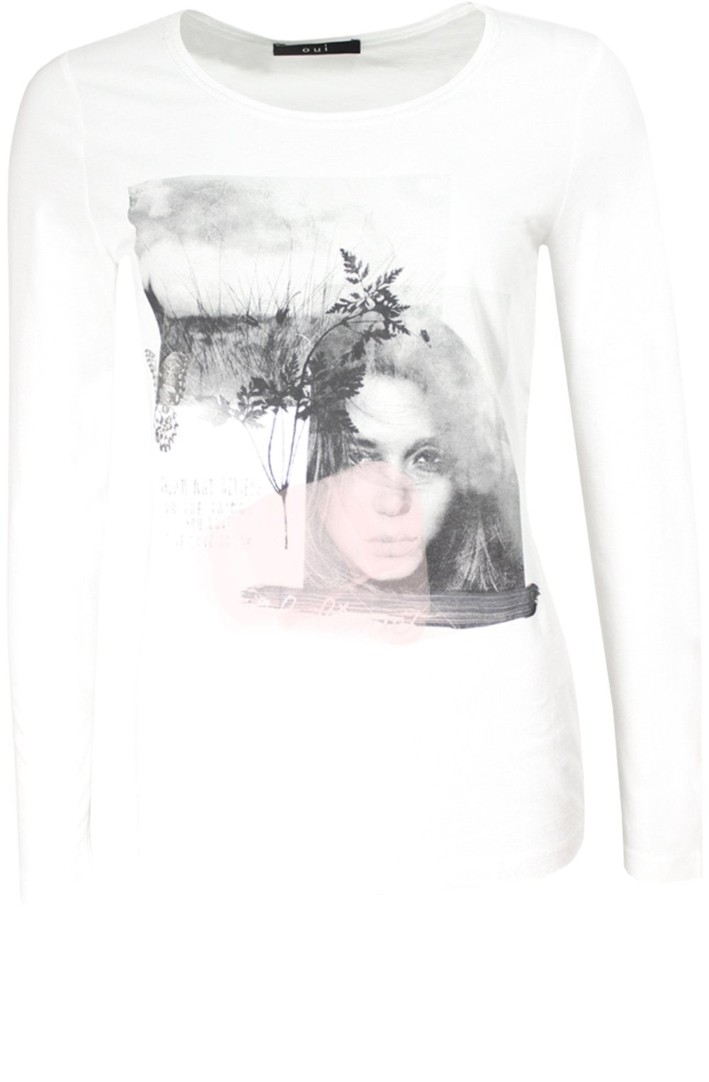 Striking Face Design Top
