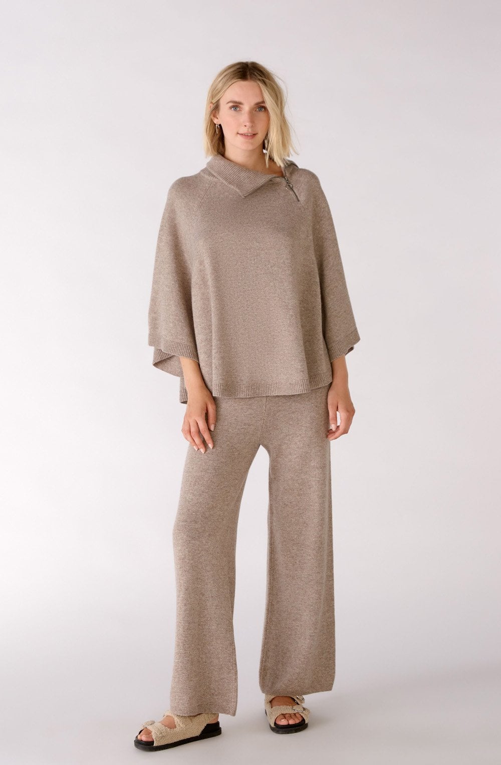 Taupe Fine Knit Poncho