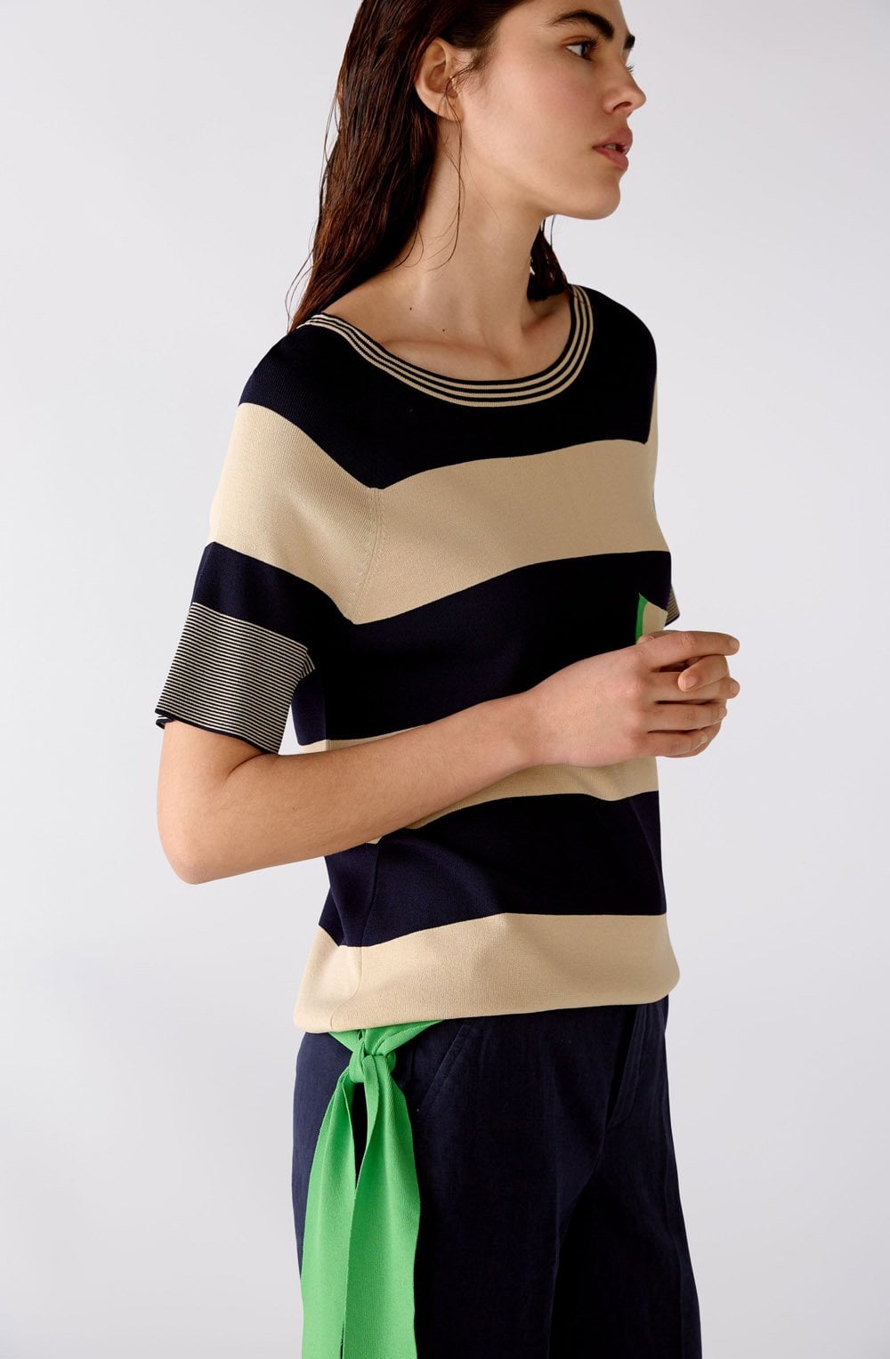 Tie Detail Fine Knit Top