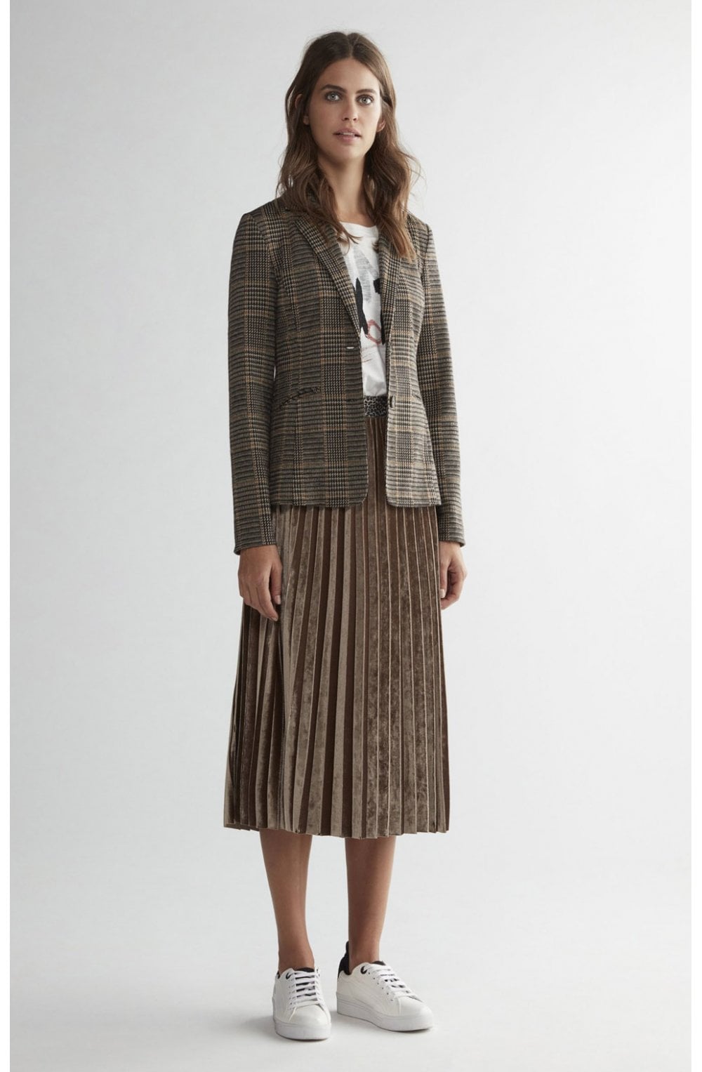Velvet Pleated Skirt