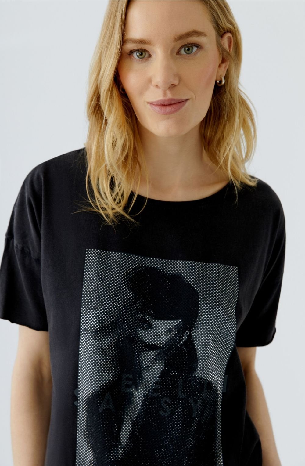 Washed Out Black Shimmering Rock Style T-Shirt