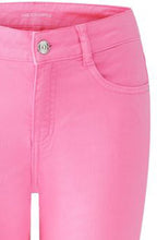 Wild Orchid Pink Cropped Skinny Jeans