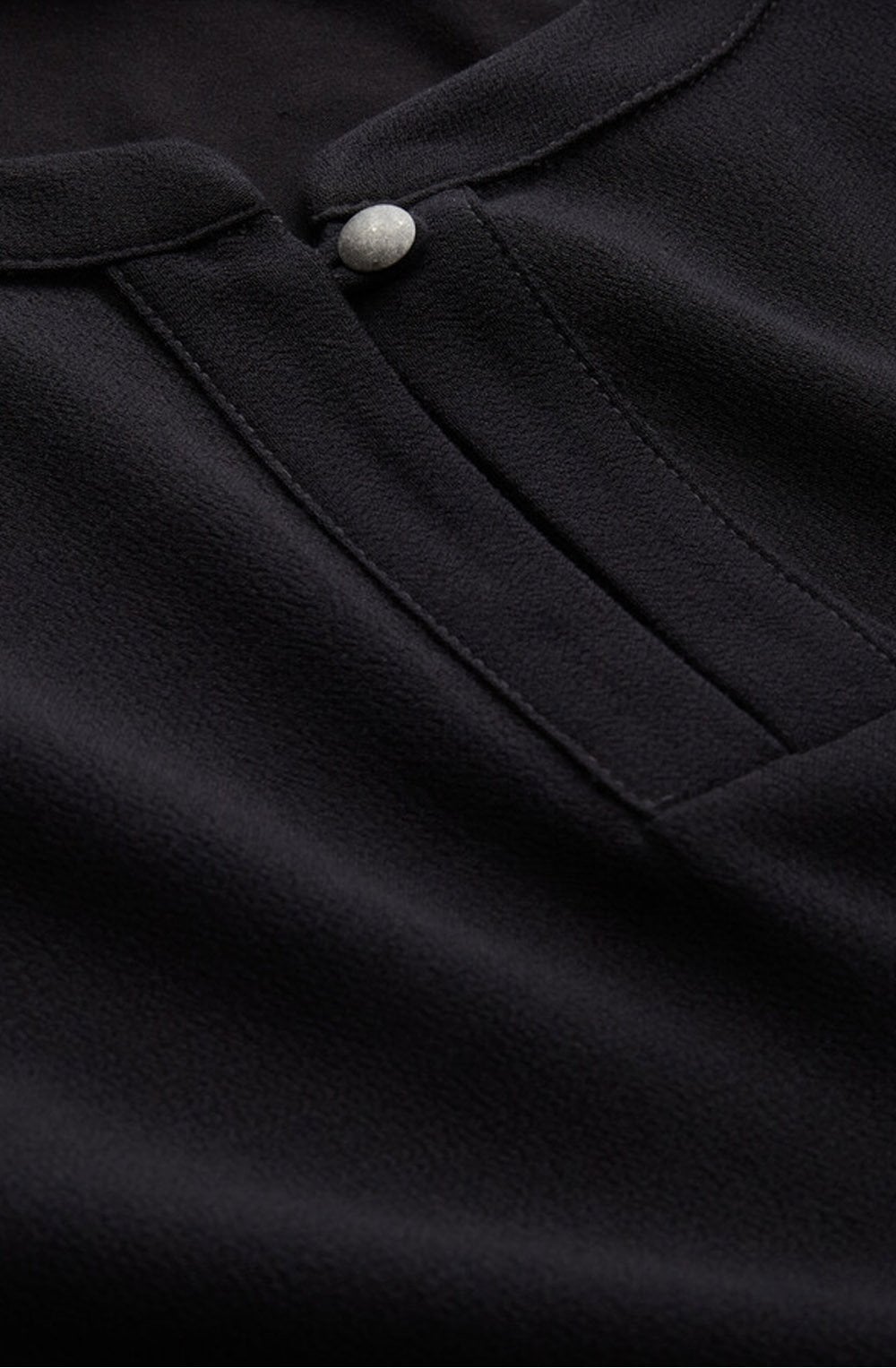 Black Long Sleeve Keyhole Top