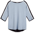 Contrasting Design Blouse