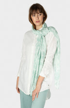Ice Flow Lightweight Scarf