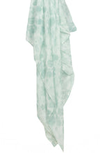 Ice Flow Lightweight Scarf