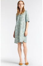 Leaf Patterned Shift Dress
