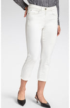 Off White Cropped Jeans