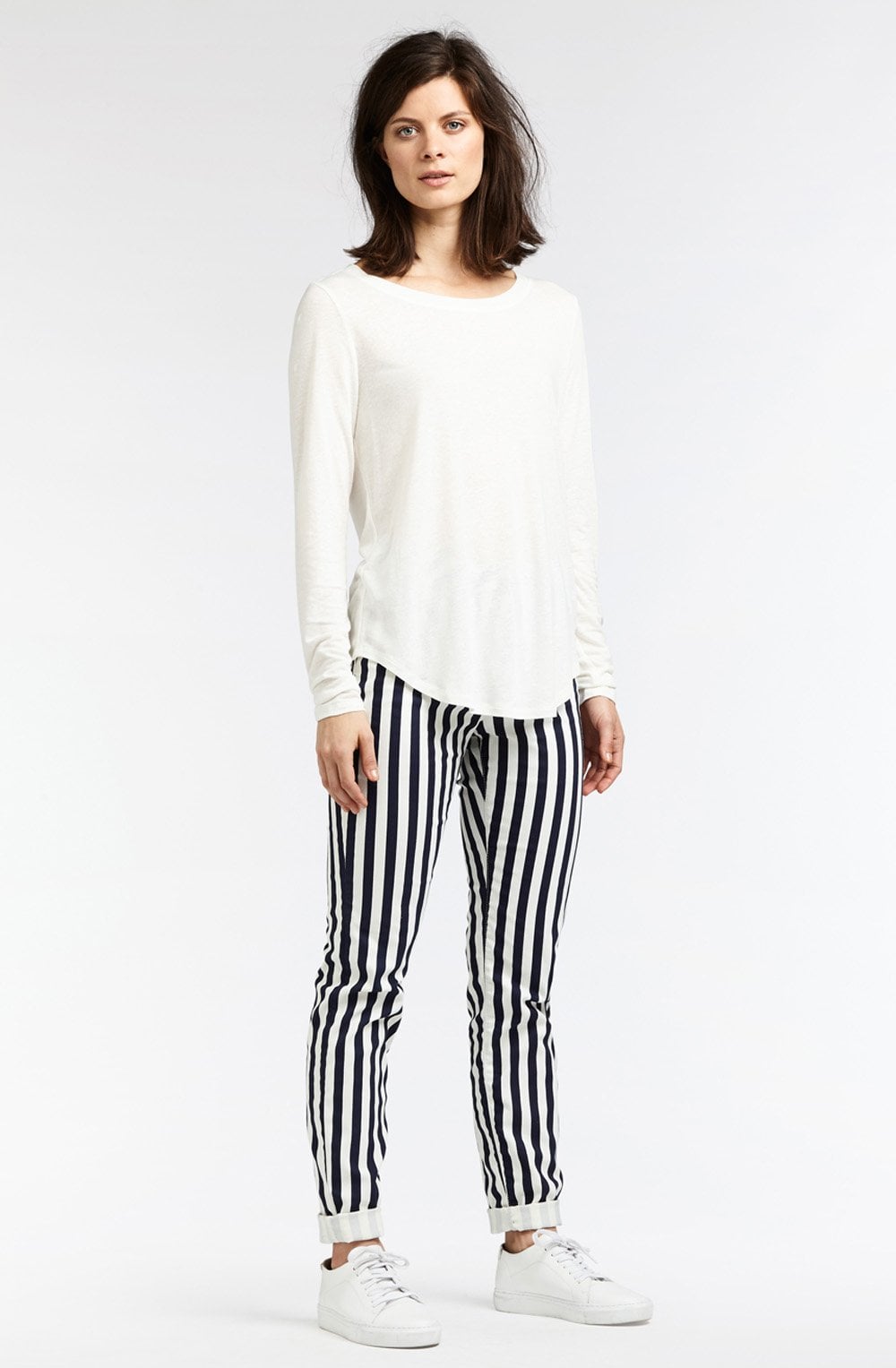 Spring White Long Sleeved Top