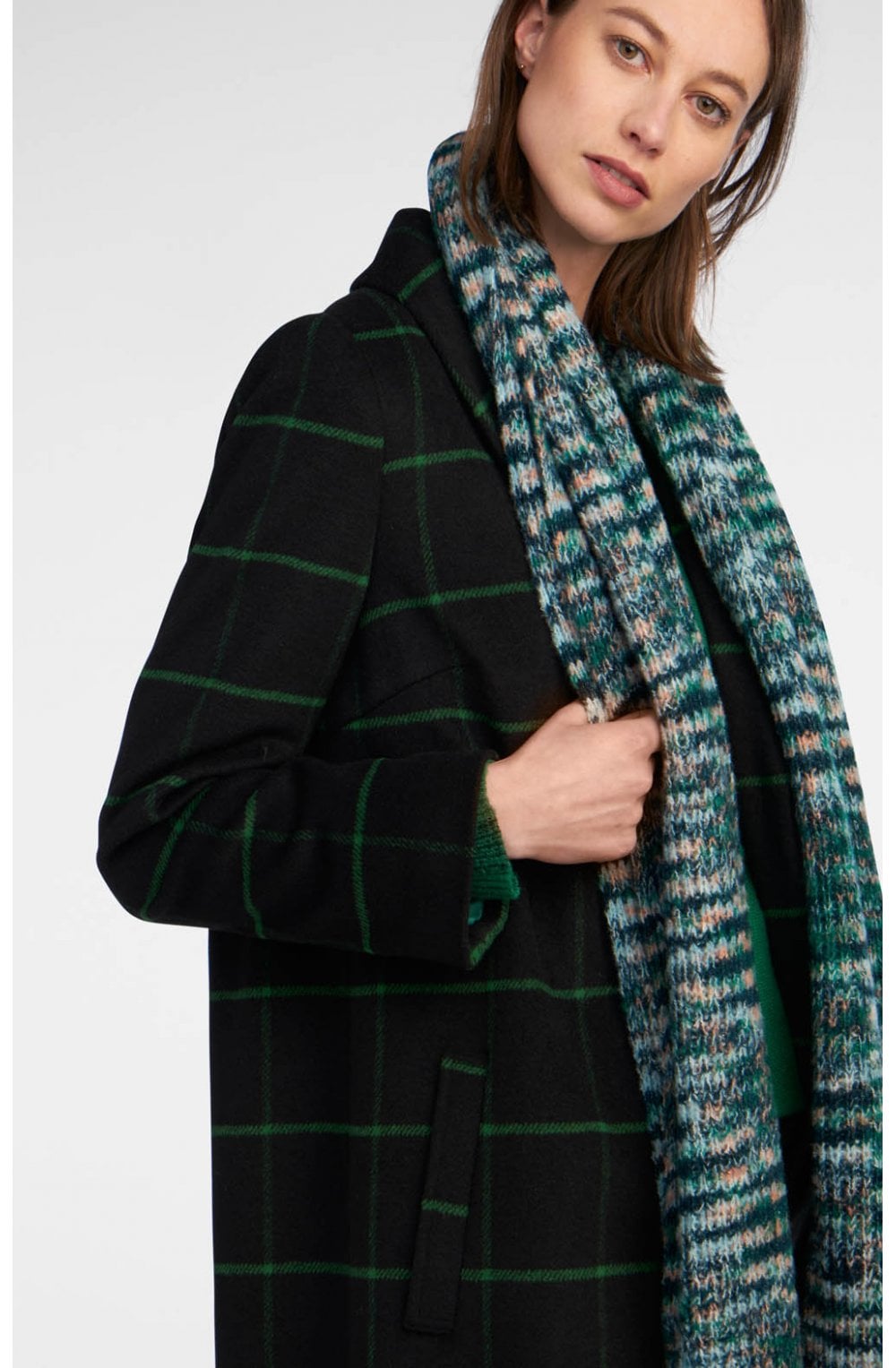 Striped Patterned Knit Scarf